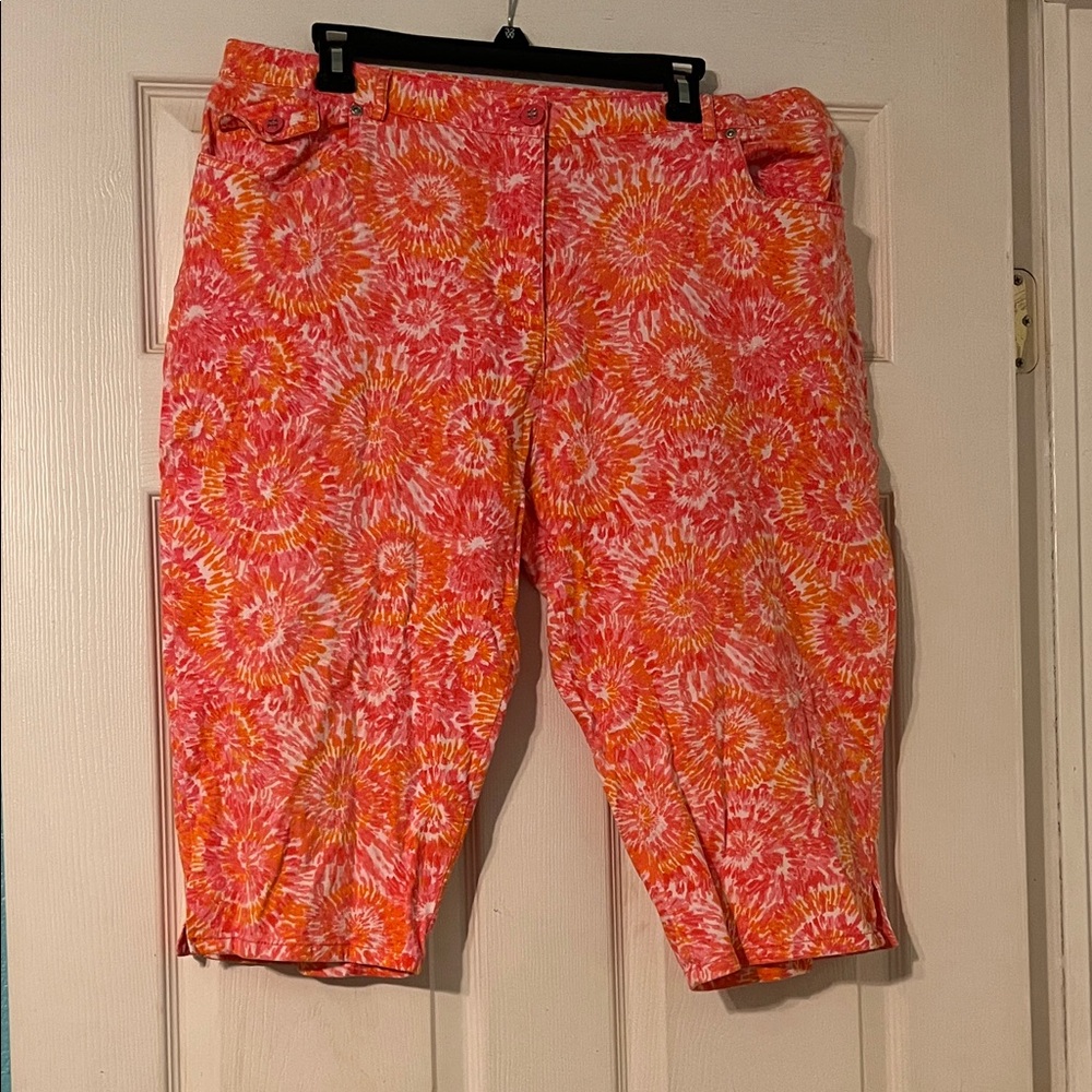 Lark Lane Size 18 Women's Pink and Orange Tie-Dye Shorts. No wear
